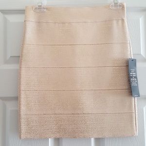 NWT Pink and gold BCBG Skirt